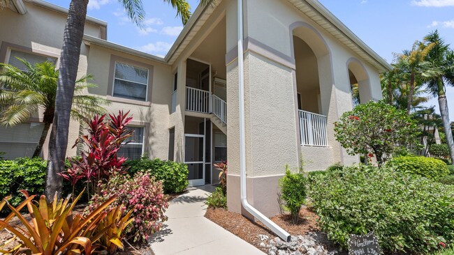 Building Photo - SEASONAL RENTAL IN STONEYBROOK IN ESTERO!!