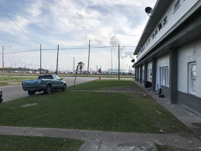 Foto del edificio - Texas City Apartments