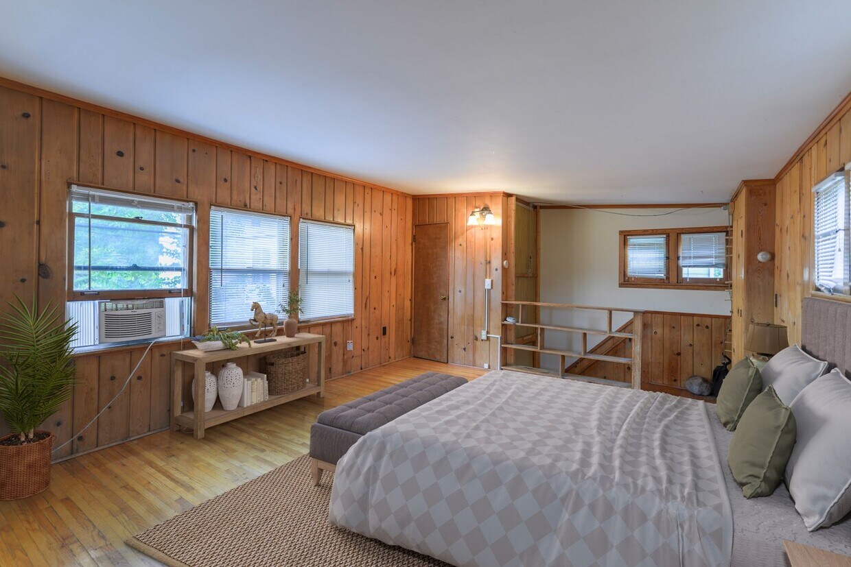 Foto principal - Adorable 2BR Carriage House Minutes from D...