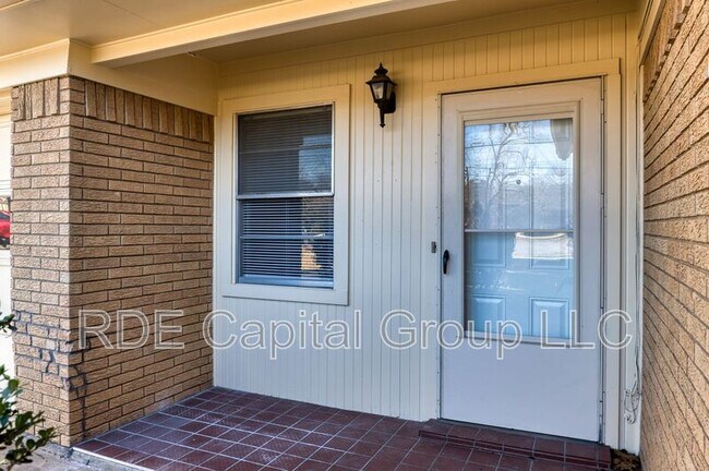 Foto del edificio - 502 Brown St