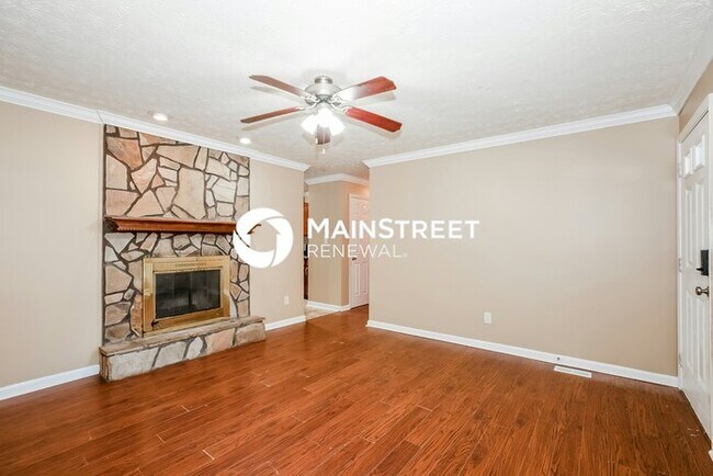 Building Photo - 3 Bedroom Pet-Friendly Home in Conyers, GA with Main Street Renewal