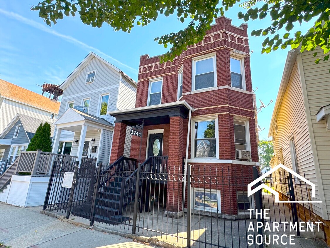 Foto principal - 1741 N Central Park Ave