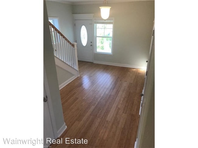 Building Photo - 4 br, 2 bath House - 9500 14TH BAY STREET