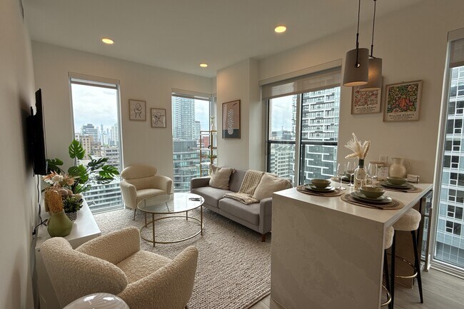 Photo du bâtiment - 200 Redpath Ave