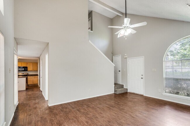 Foto del edificio - 1533 Collin Dr