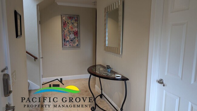 Foto del edificio - 515 Hillcrest Ave