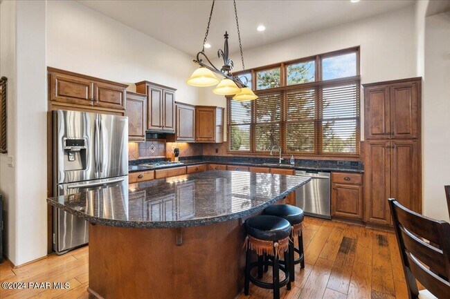Foto del edificio - 5780 W Johnny Mullins Dr