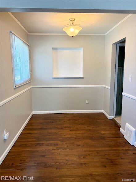 Foto del edificio - 3345 Horton St