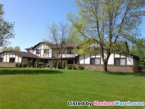 Primary Photo - 1662 Helena Rd N