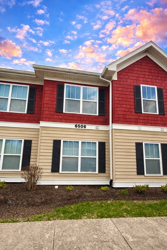 Photo - 6506 Brookbend Way #216. Louisville, Ky 40229