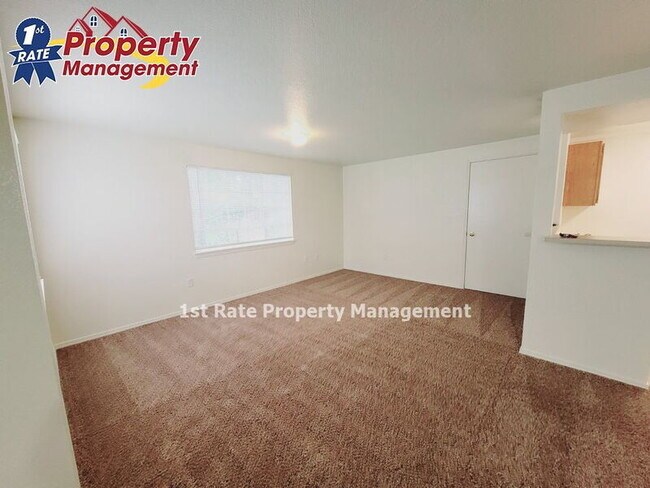 Foto del edificio - 2183 S Stephen Ave