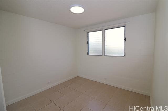Building Photo - 2787 Waialae Ave