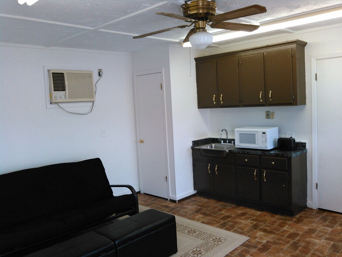 1010 Spring St, Wesson, MS 39191 House Rental in Wesson, MS