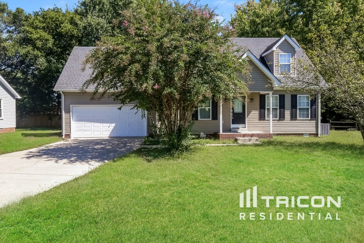 Primary Photo - 1526 Amberwood Circle Murfreesboro TN