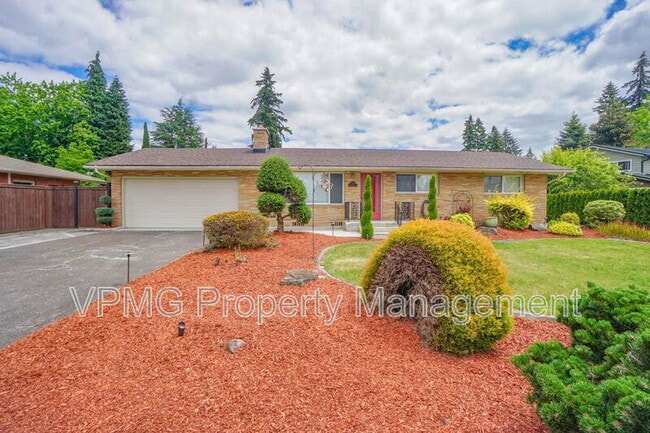 Photo - 705 NE 94th Ave House