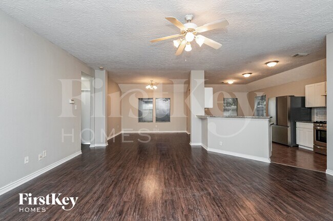 Foto del edificio - 11522 Moonlight Ridge Dr