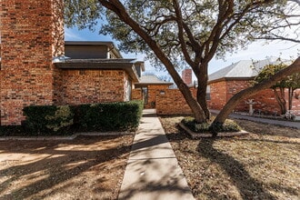 Building Photo - 9603 Orlando Ave