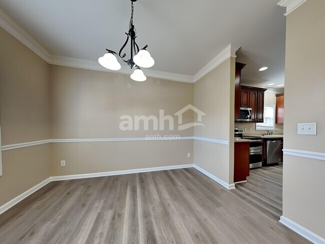 Foto del edificio - 6859 Coopers Hawk Trl