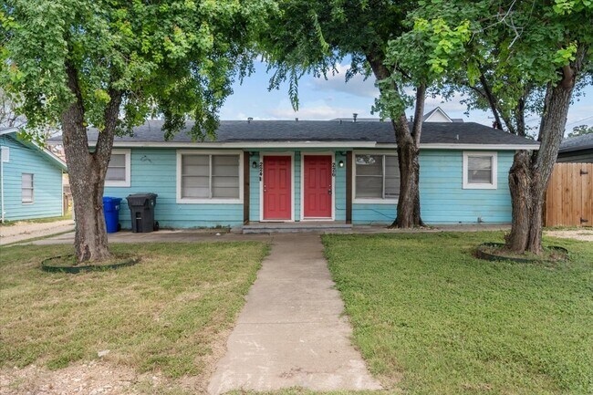 Building Photo - 226 Gurley Ln