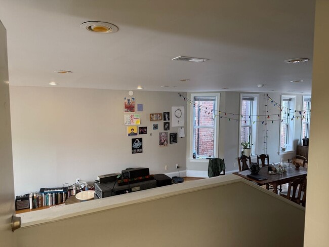 Photo - 1309 W Main St House