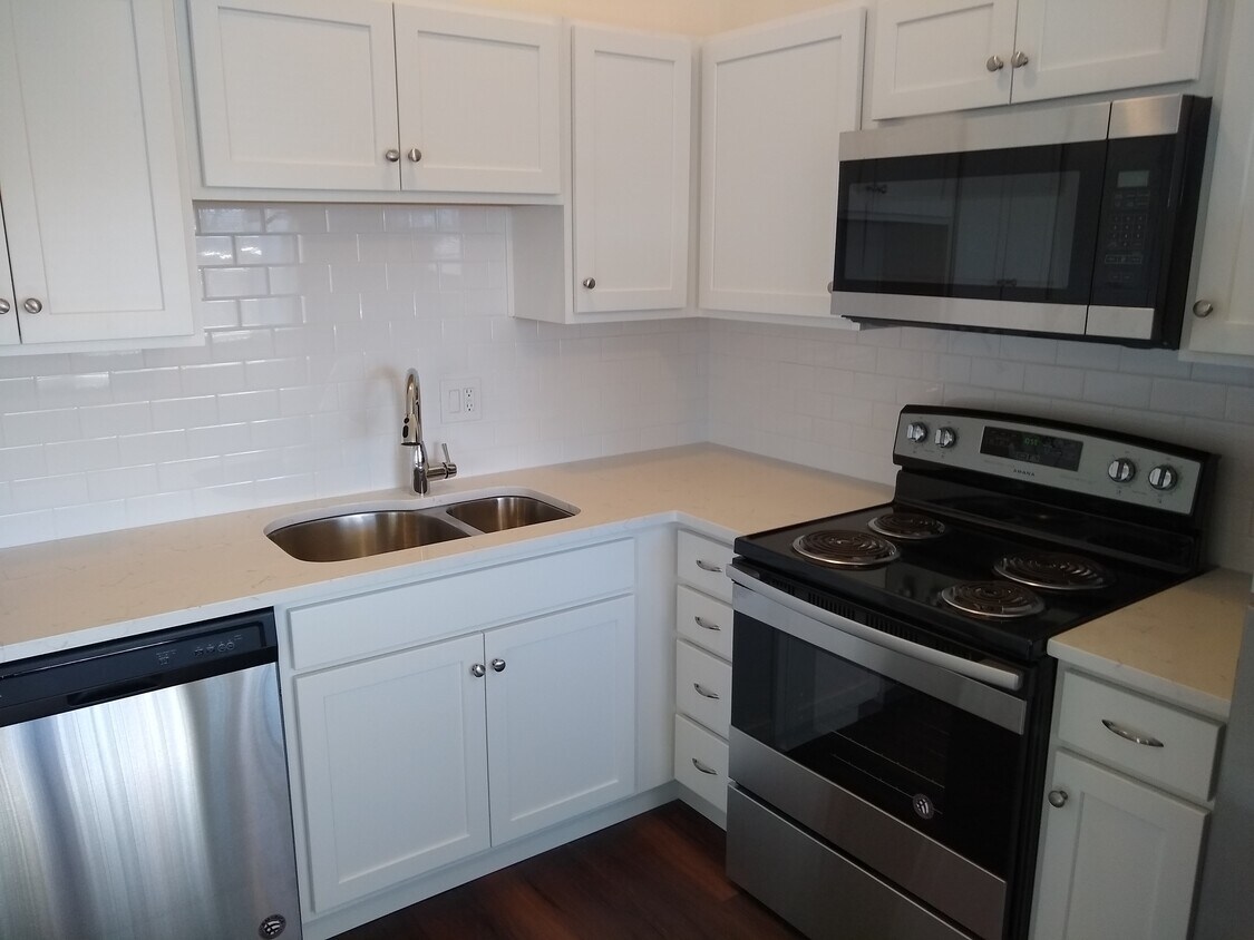 Kitchen - Silver Oak