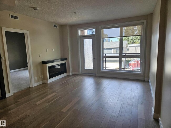 Building Photo - #207 11710 87 AV NW