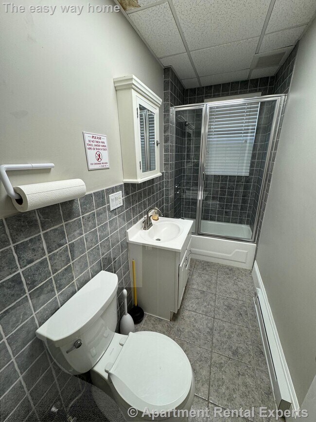 Foto del edificio - 1675 Massachusetts Ave