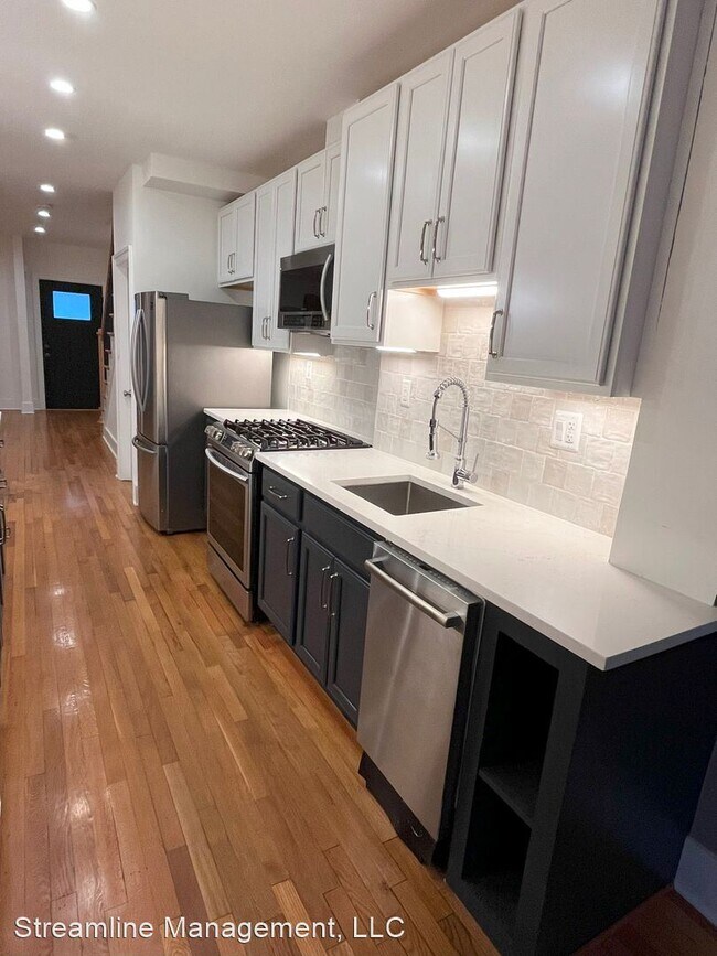 Building Photo - 3 br, 2.5 bath House - 1406 S Street SE