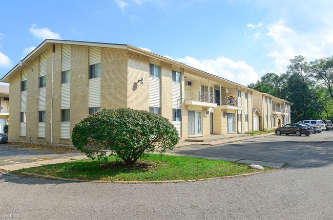 Building Photo - 544 Denway Cir