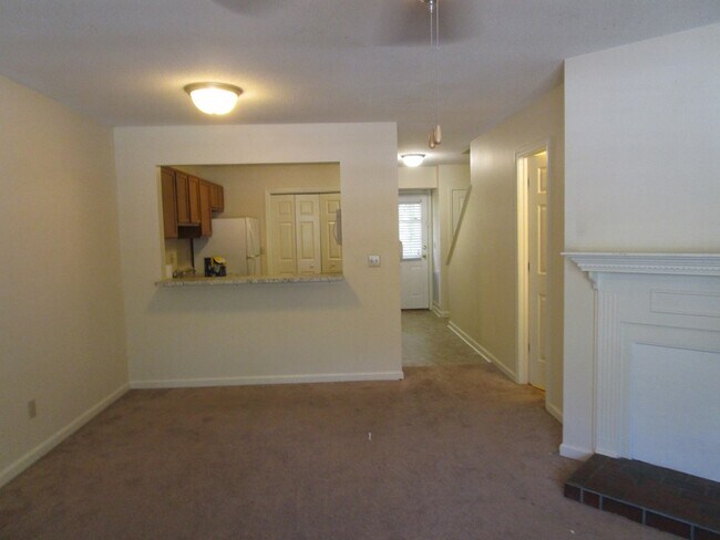 Foto del edificio - 610 Archdale Dr