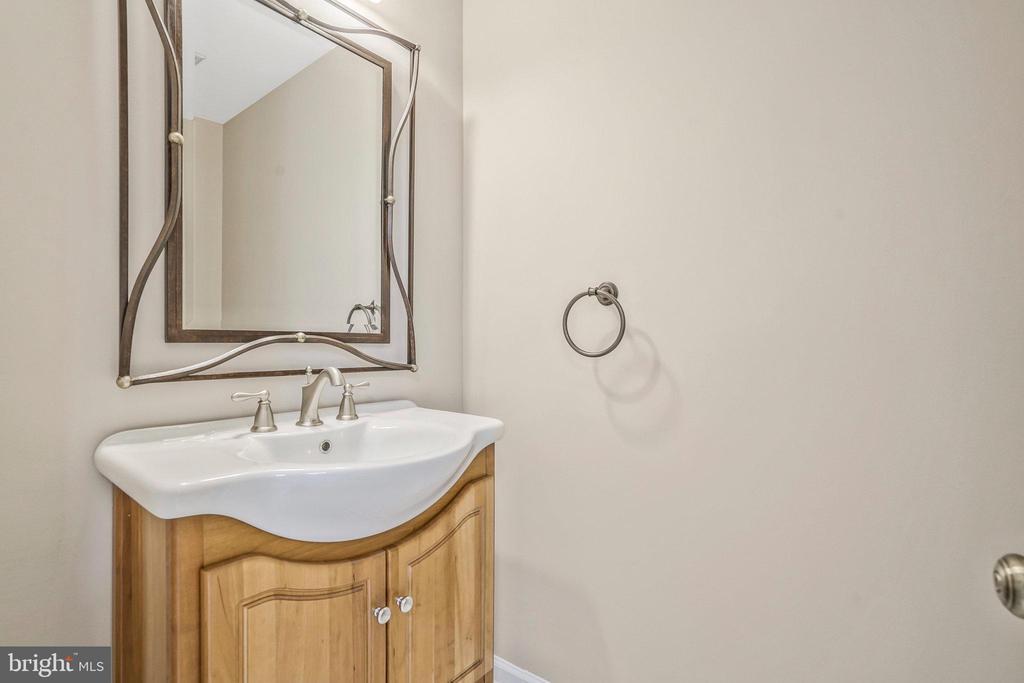 Foto principal - 6366 Brampton Ct