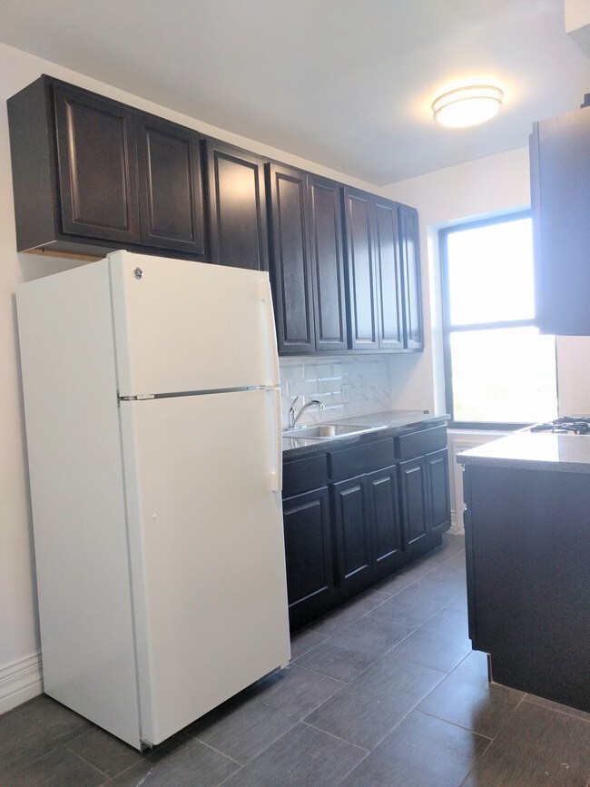 Foto del edificio - 284 Eastern Pkwy
