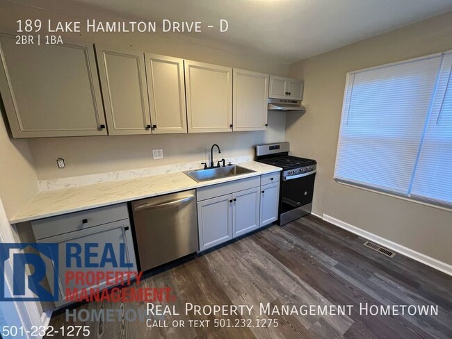 Building Photo - BEAUTIFUL NEWLY REMODELED HOME!!