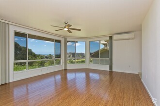 Building Photo - 1329 Moanalualani Way