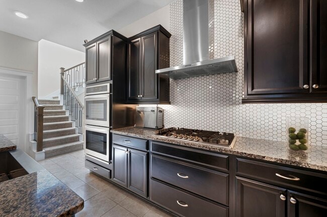 Foto del edificio - 28750 Shoalhaven Ct