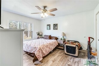 Building Photo - 106 W White Hawthorne Dr