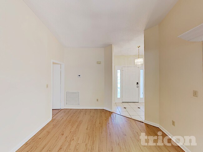 Building Photo - 5225 Harbinger Rd
