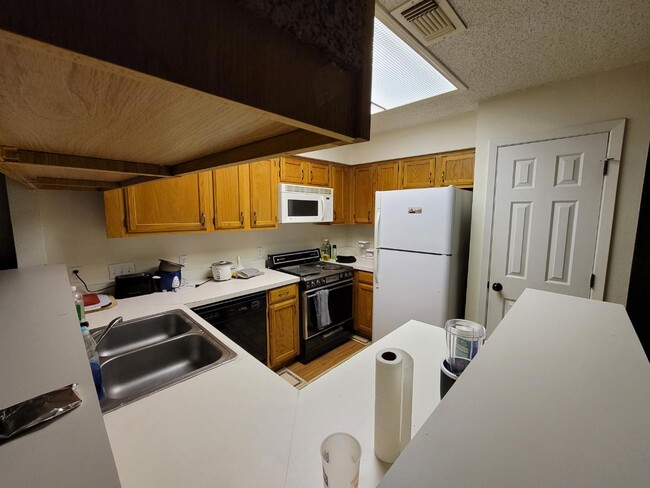 Foto del edificio - 915 W 23rd St