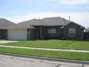 Building Photo - 1118 Barbary Dr
