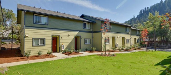 Building Photo - Village East Apartments