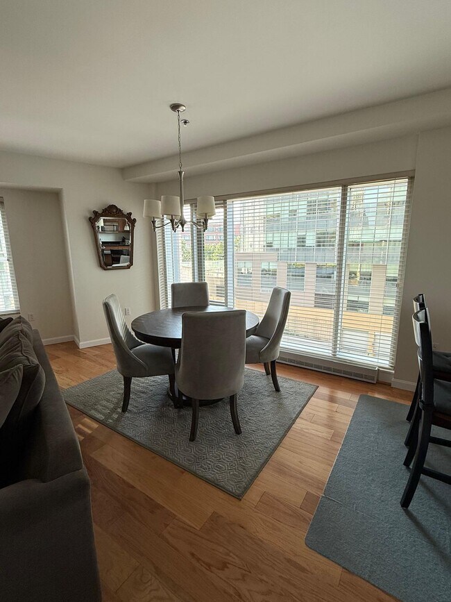 Foto del edificio - 100 Exchange St