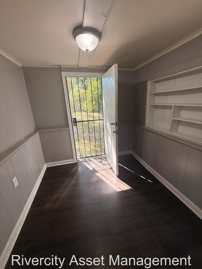 Foto del edificio - A Must See In Frayser!!!!!! Section 8 Welc...