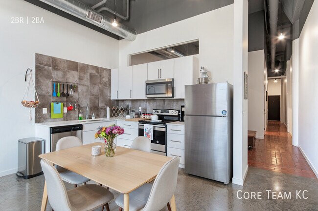 Foto del edificio - 1180 E 30th St