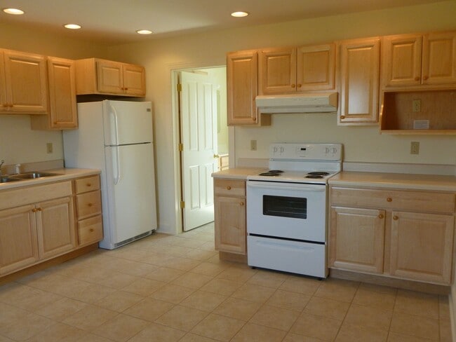 Building Photo - Big Stuff House