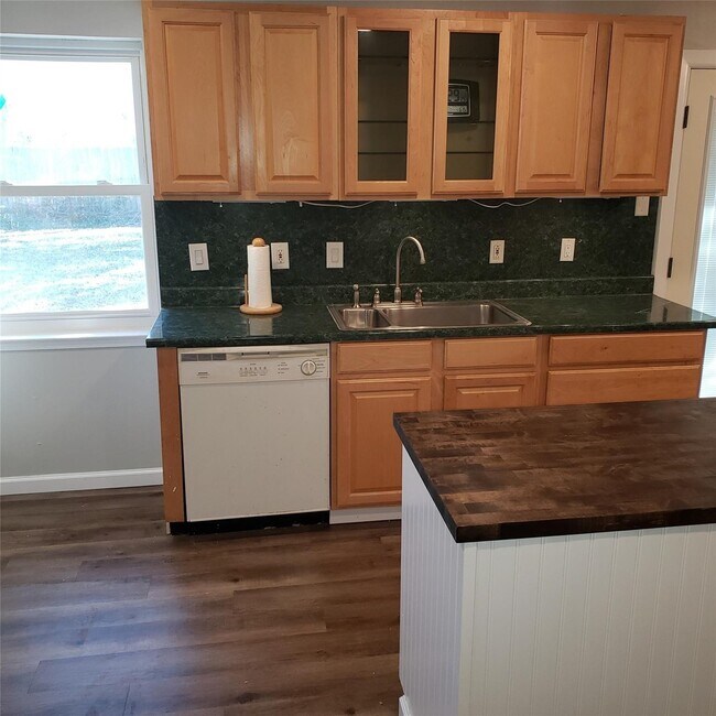 Foto del edificio - 9615 Beverly Hill St