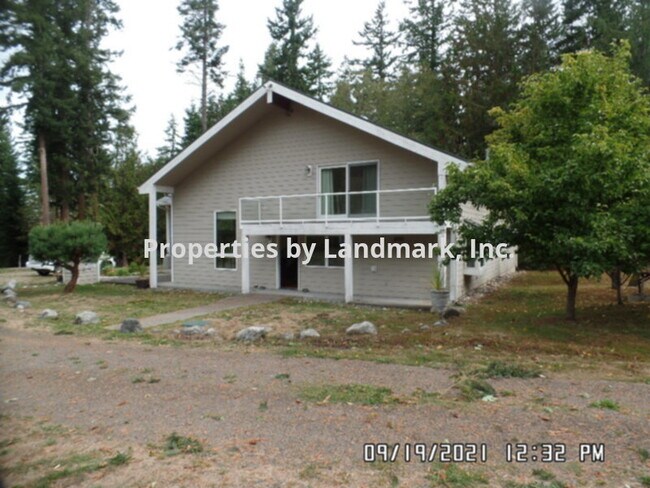 Building Photo - 581 Bachelor Rd