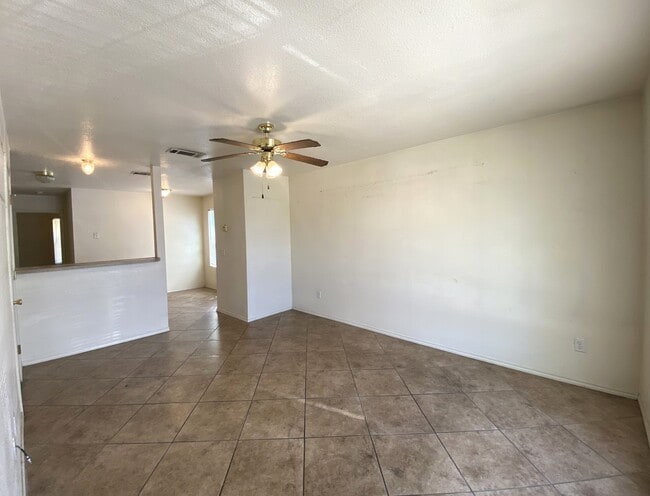 Building Photo - 4100 Pilgram Dr