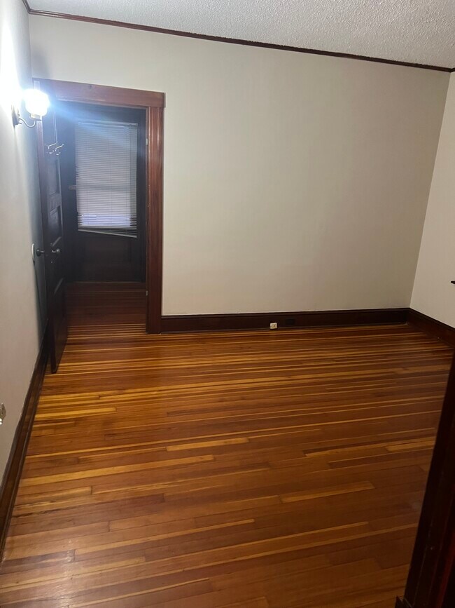 Foto del edificio - 33 Clinton St