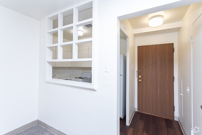 1 habitación, 1 baño - 580 pies cuadrados - Cocina - Ben Albert