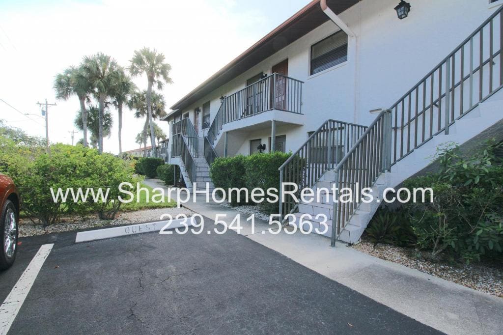 Photo - 3935 Country Club #18